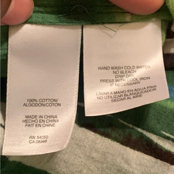 JONES NEW YORK Abstract Green & White Striped button down - Picture 6 of 7